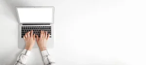 Jak projektować strony, które budują zaufanie od pierwszego wejrzenia